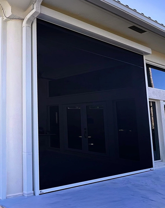 MagnaTrack Hurricane-Rated Screens in Lake Worth Beach, FL